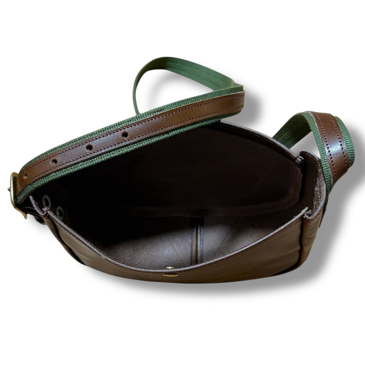 画像21: Dog License Classic Military Heritage Mini Crossbody Bag ミリタリーヘリテージショルダーバッグ 栃木レザー (21)