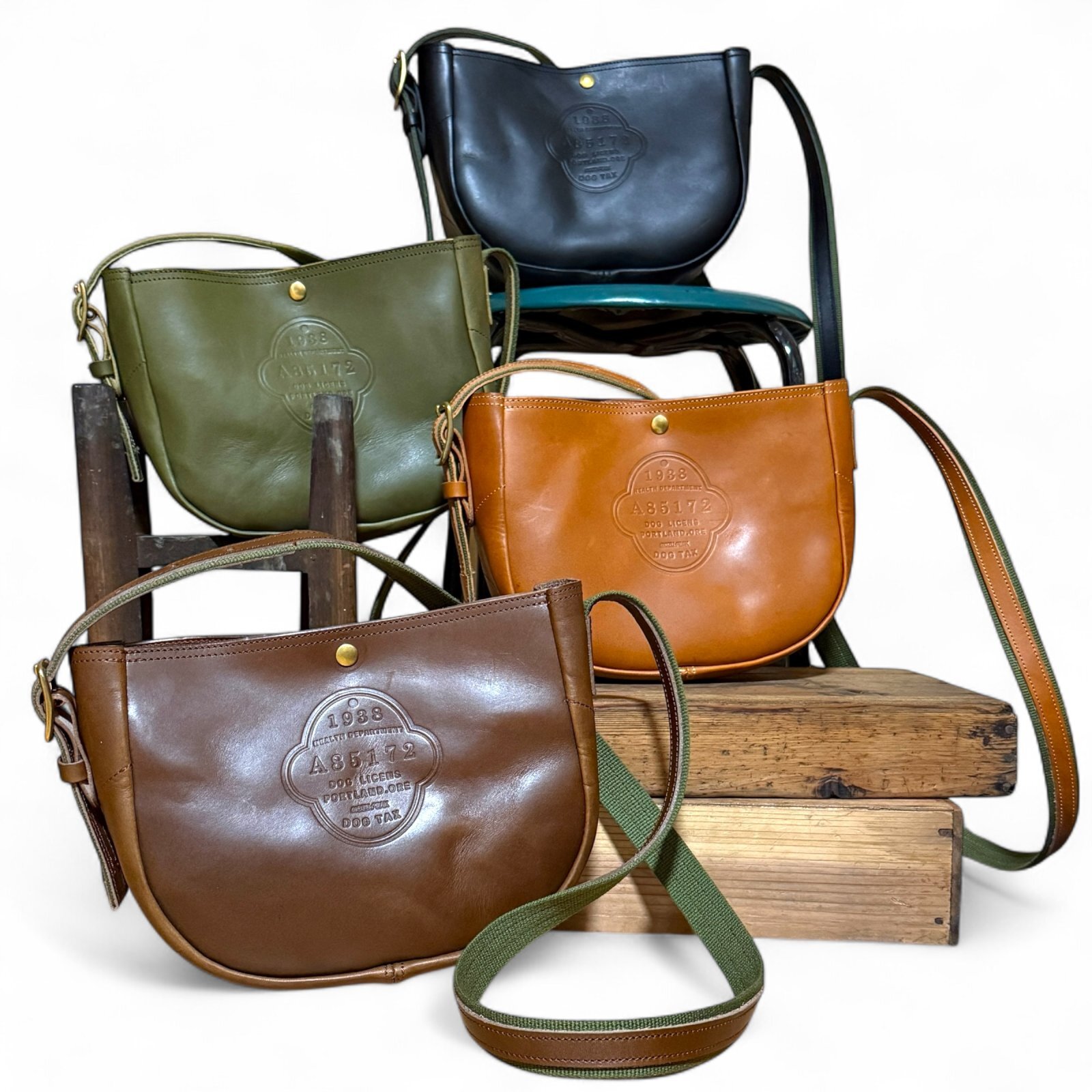 Dog License Classic　Military Heritage Mini Crossbody Bag　ミリタリーヘリテージショルダーバッグ　栃木レザー