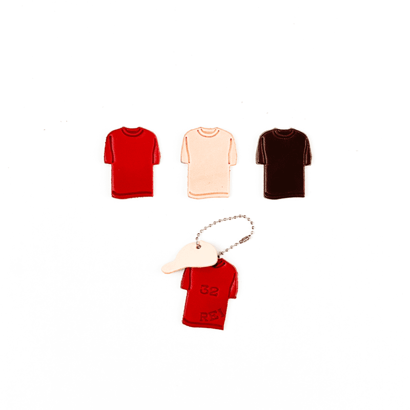 [Tシャツ]組み合わせ自由/革のネーム入りミニチャーム
